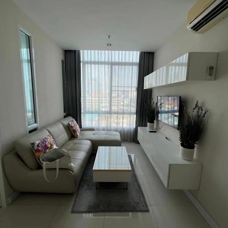 Apartment 1 Bedroom Bts Udomsuk Ban Khlong Samrong Exterior foto